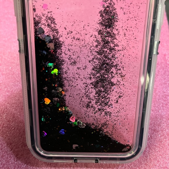 iPhone 13 Pro Max Case - Picture 8 of 9